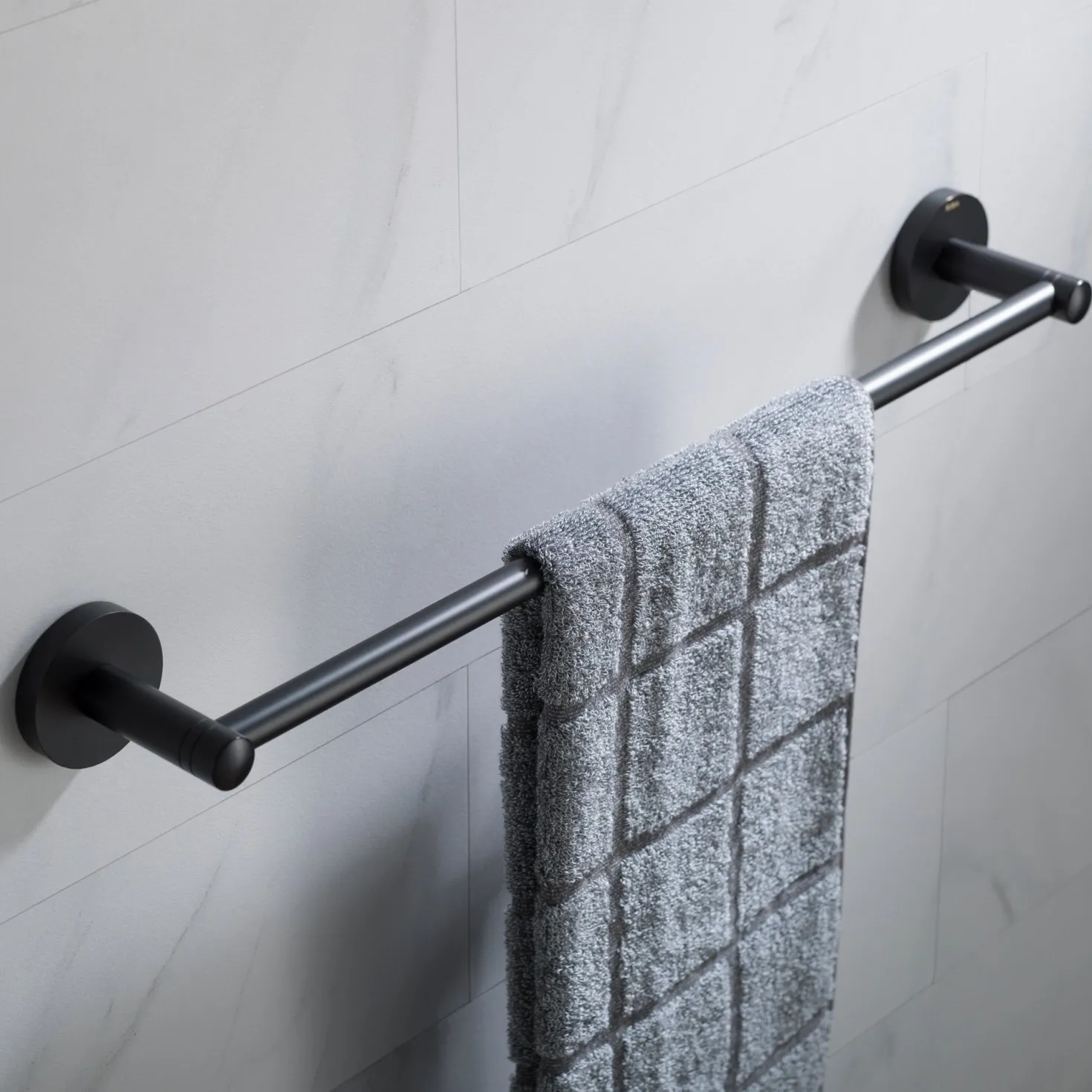 KRAUS Elie Bathroom Towel Bar