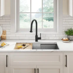 KRAUS 2-Function Single Handle Pull Down Kitchen Faucet in Matte Black