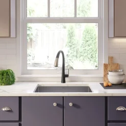 KRAUS Nolen Dual Function Pull-Down Kitchen Faucet in Spot Free Stainless Steel/Matte Black