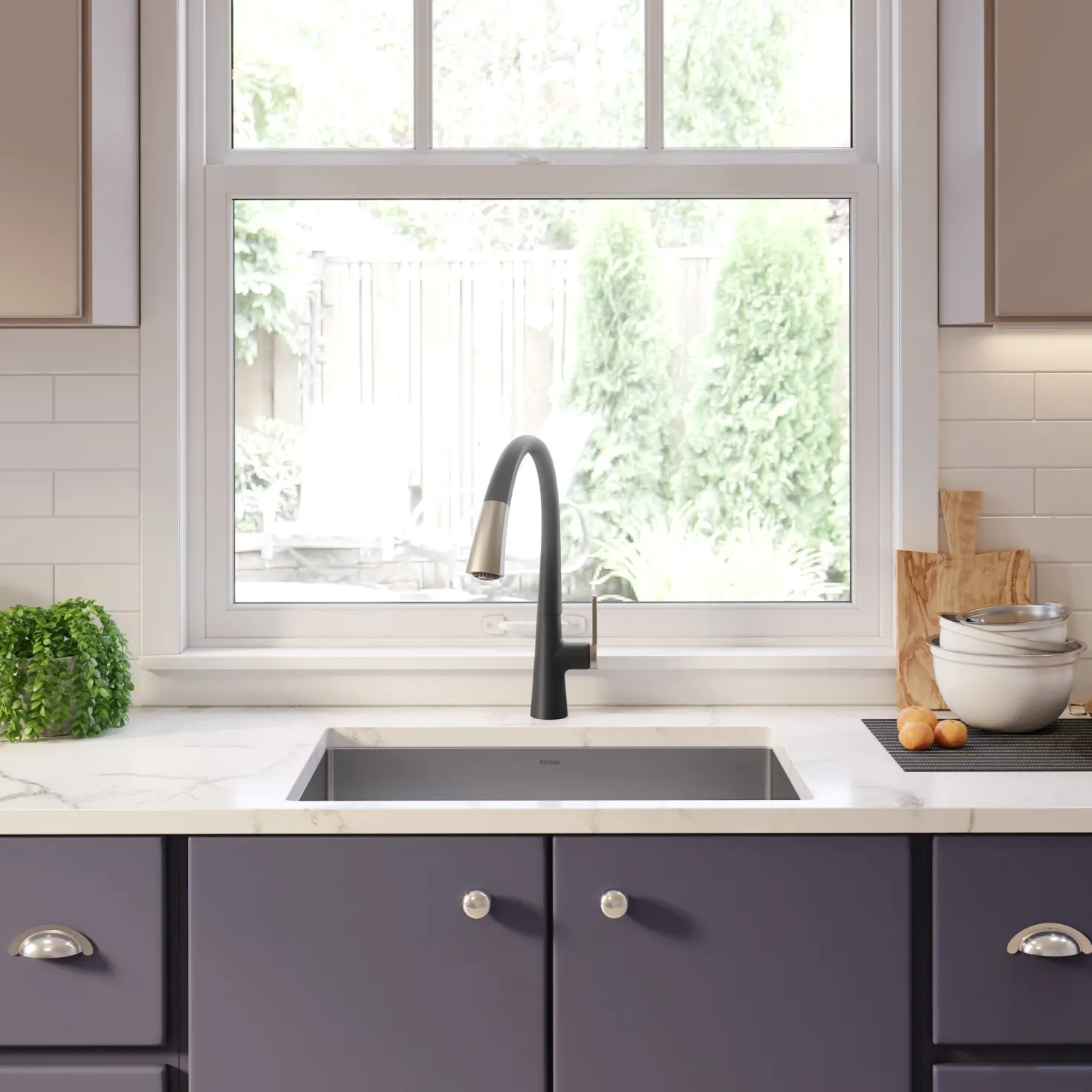 KRAUS Nolen Dual Function Pull-Down Kitchen Faucet in Spot Free Stainless Steel/Matte Black