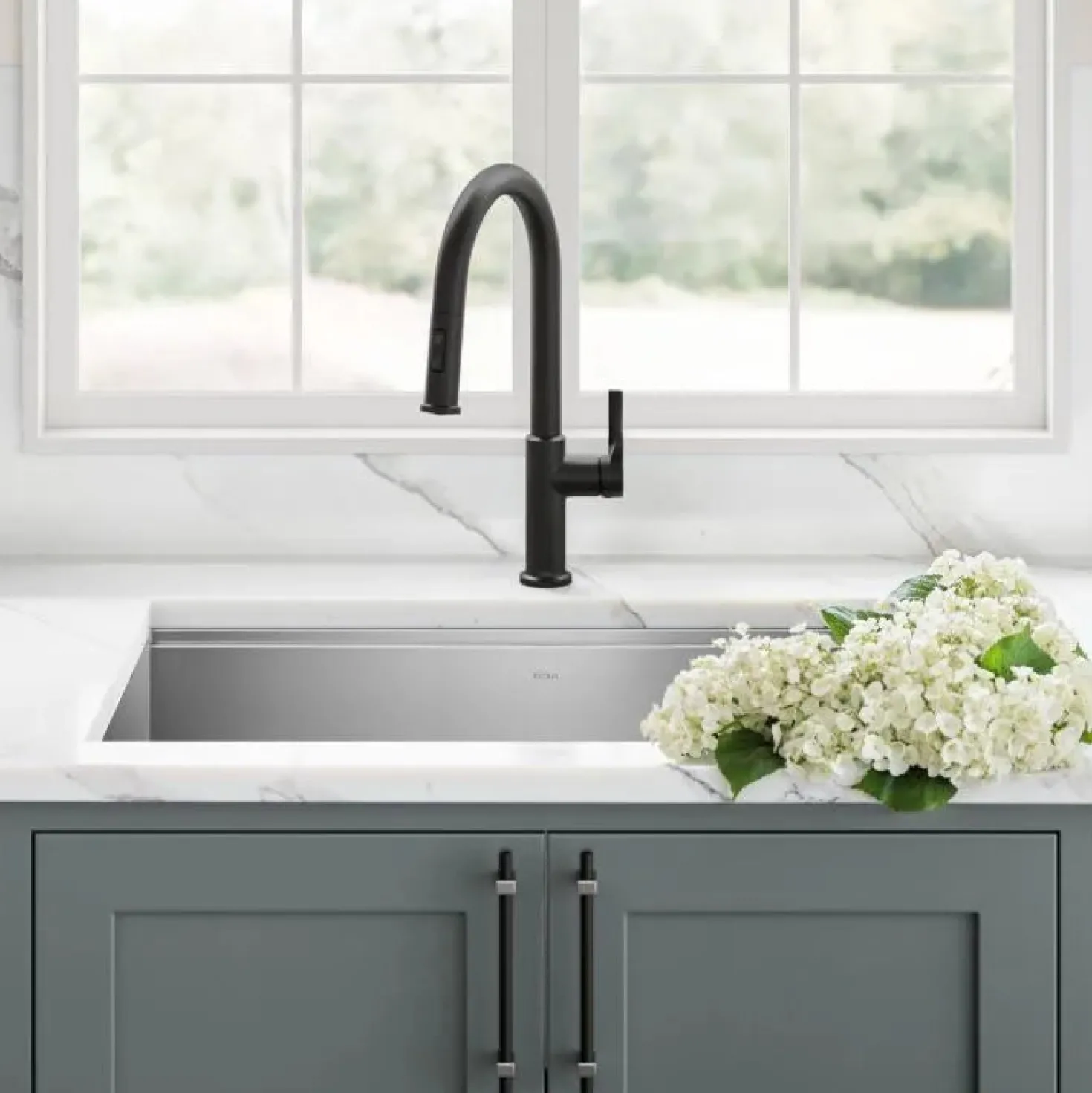 KRAUS Torak Single Handle Pull Down Kitchen Faucet in Matte Black