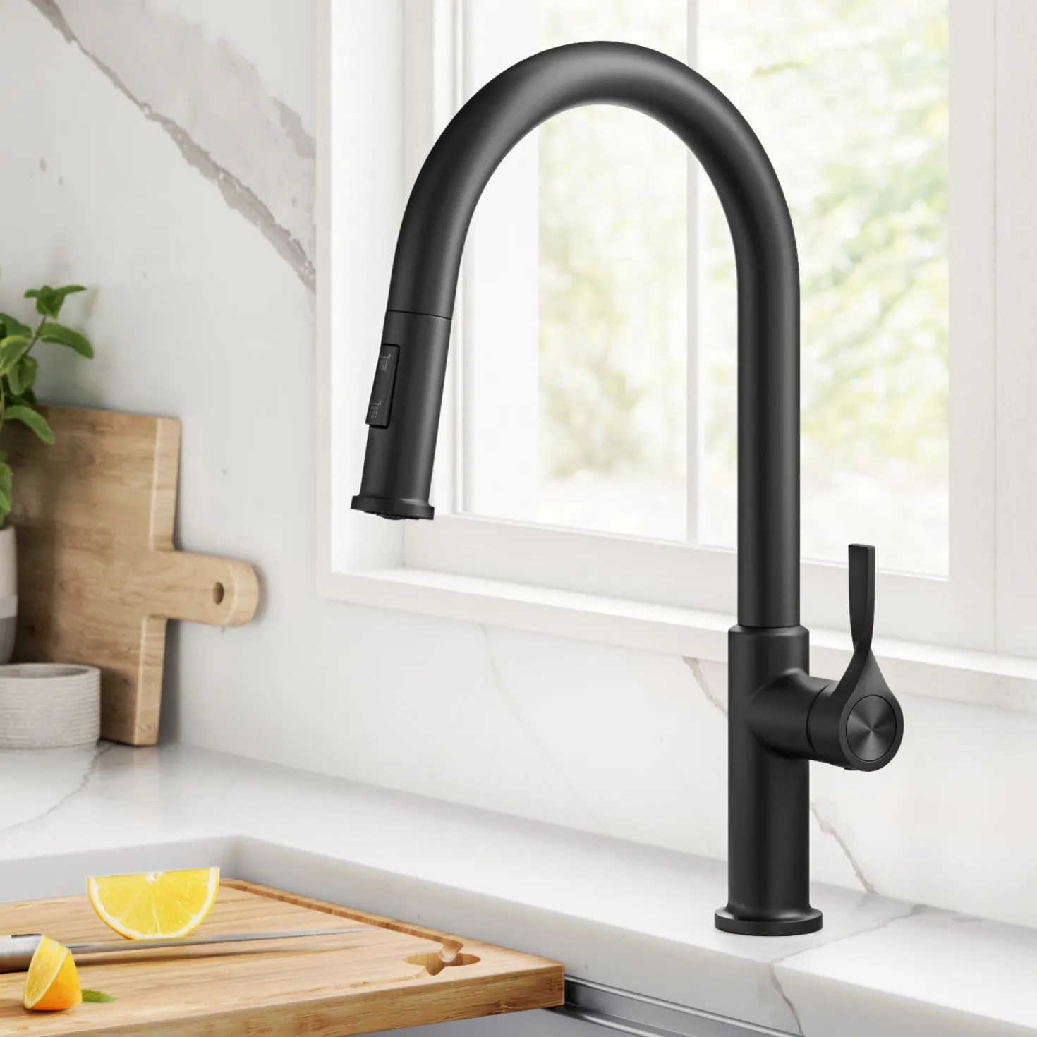 KRAUS Torak Single Handle Pull Down Kitchen Faucet in Matte Black