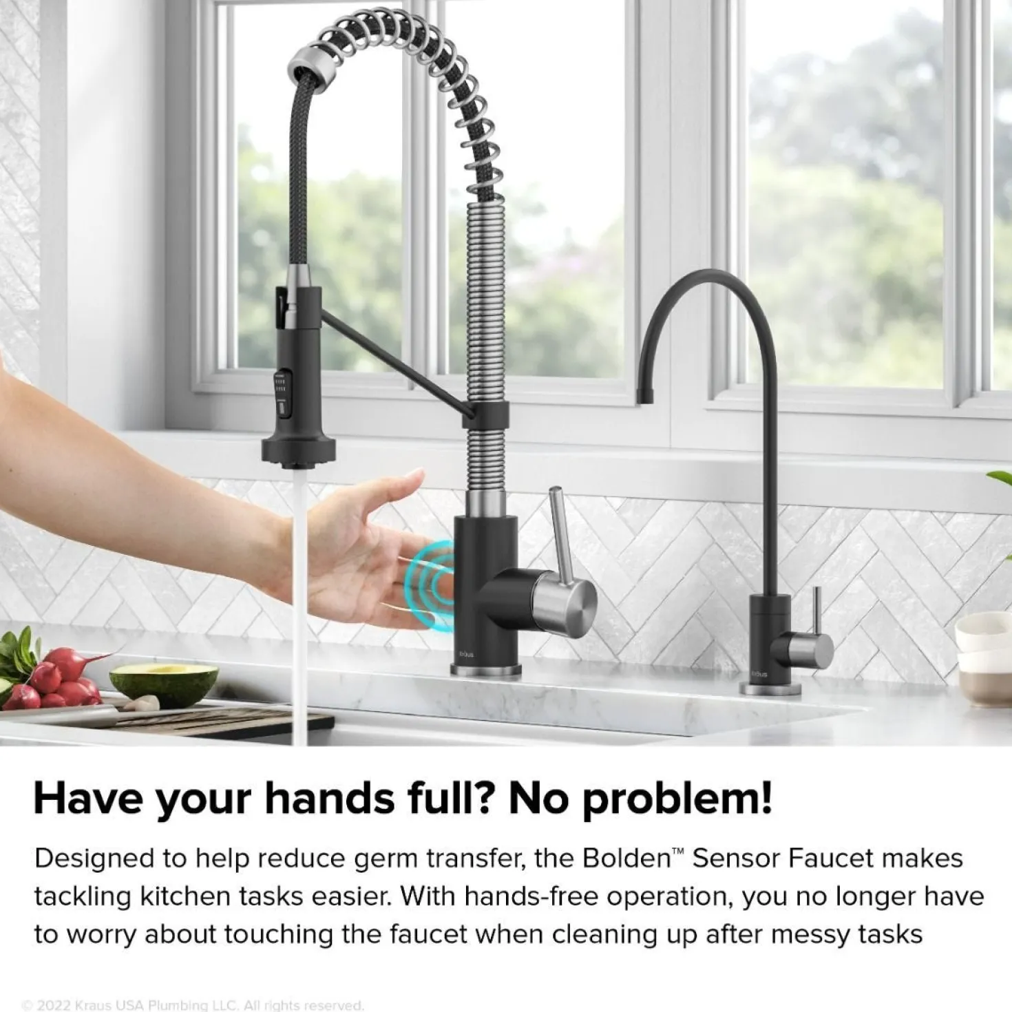 KRAUS Touchless Pull-Down Single Handle 18-Inch Kitchen Faucet in Spot-Free Stainless & Matte Black
