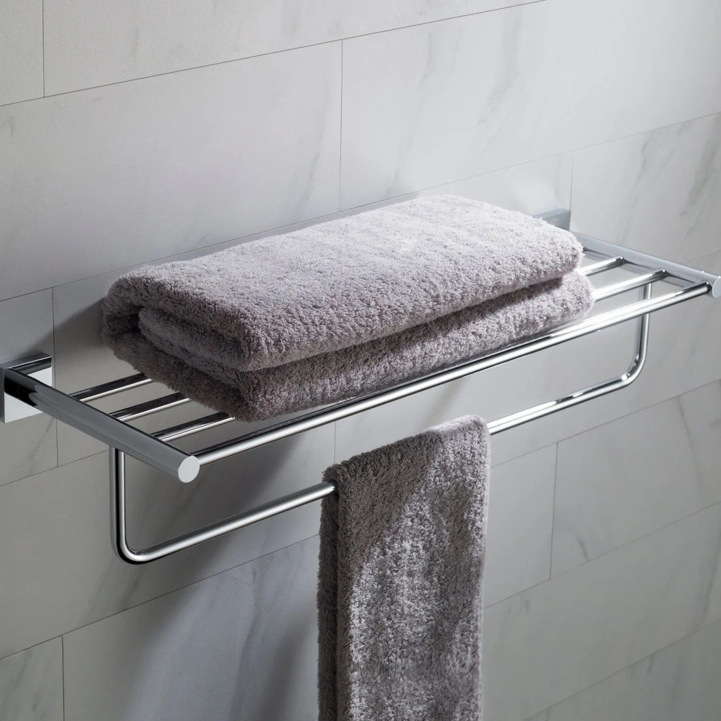 KRAUS Ventus Bathroom Shelf with Towel Bar