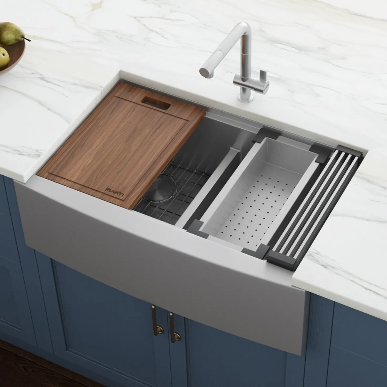 Ruvati 33" Apron-front Workstation Low-Divide Double Bowl 60/40 Farmhouse 16 Gauge Stainless Steel Kitchen Sink