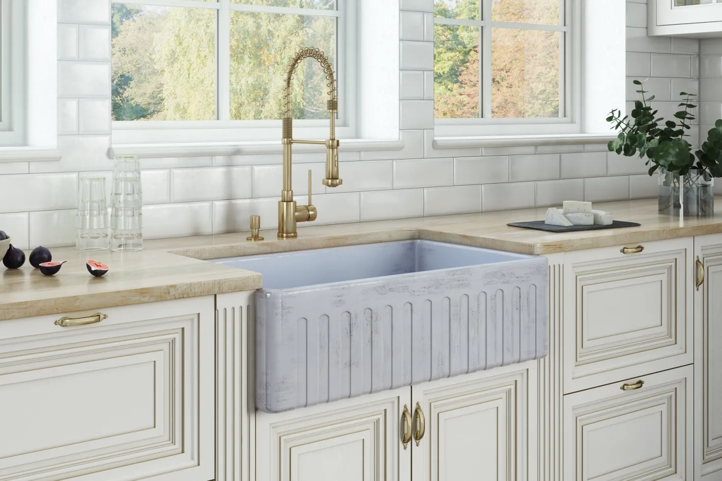 Ruvati 33" Fireclay Distressed Finish Farmhouse Apron-Front Kitchen Sink Reversible - Coastal Blue