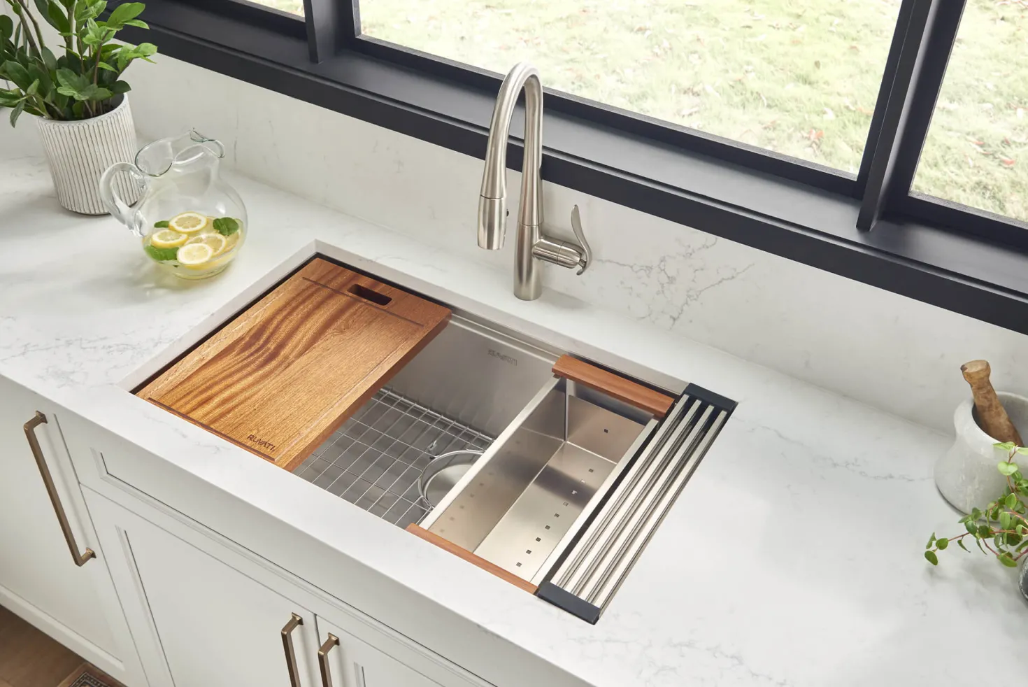 Ruvati 33" Single Bowl Workstation Sink with Small Radius Corners