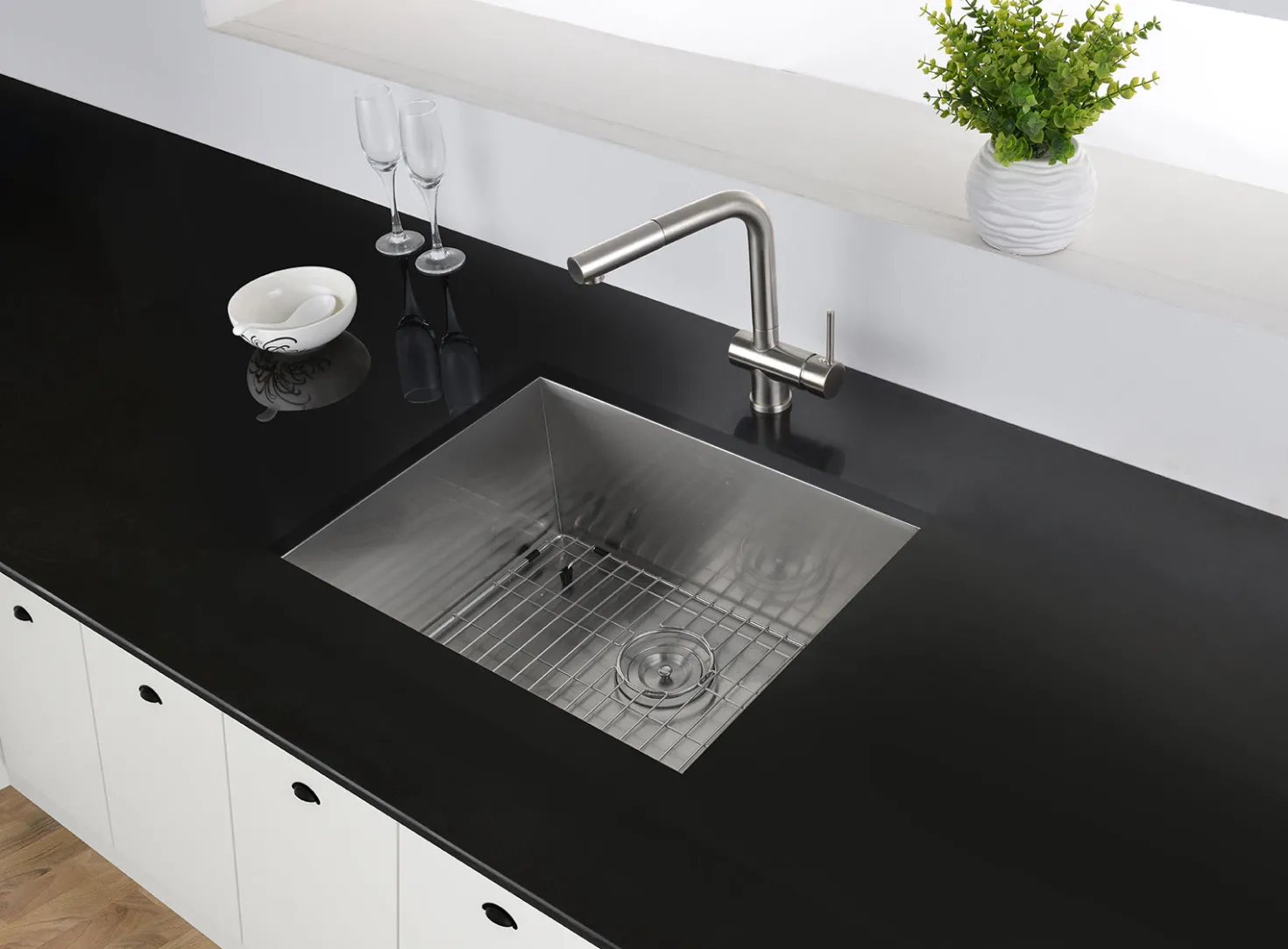 Ruvati 23" Undermount 16 Gauge Zero Radius Stainless Steel Single Bowl Kitchen Sink