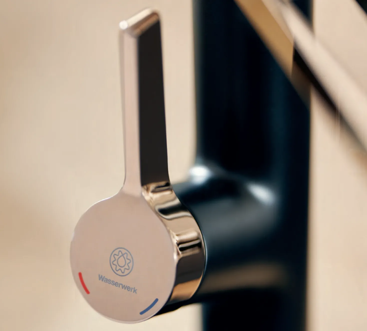 Wasserwerk Single Hole Pull Down Kitchen Faucet | Matte Black & Rose Gold