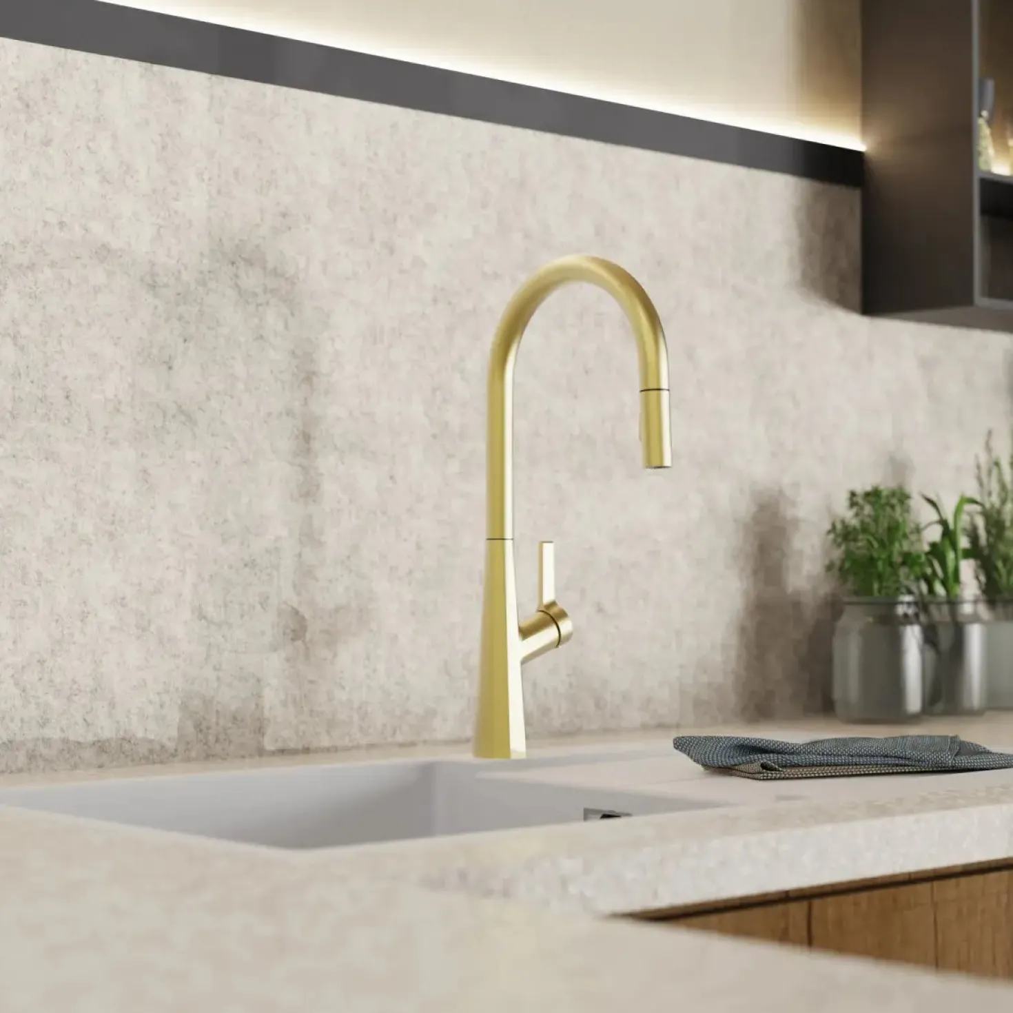 Wasserwerk Single Hole Pull Down Kitchen Faucet in Brushed Gold