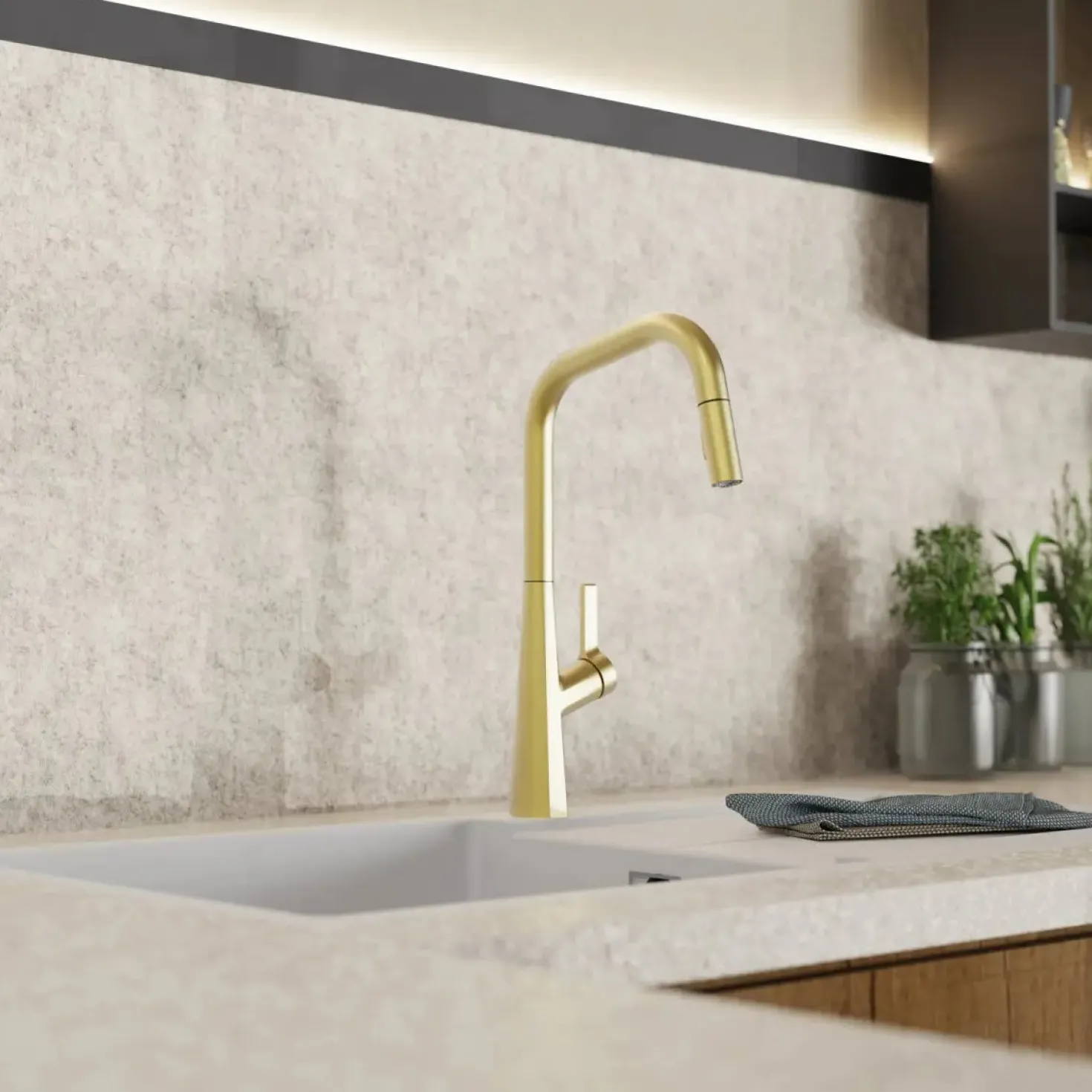 Wasserwerk Single Hole Pull Down Kitchen Faucet in Brushed Gold