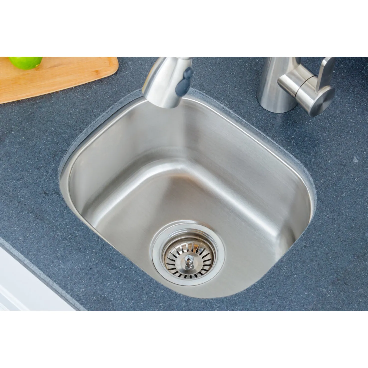 Wells Sinkware 15" 18-Gauge Undermount Single Bowl Stainless Steel Bar Sink