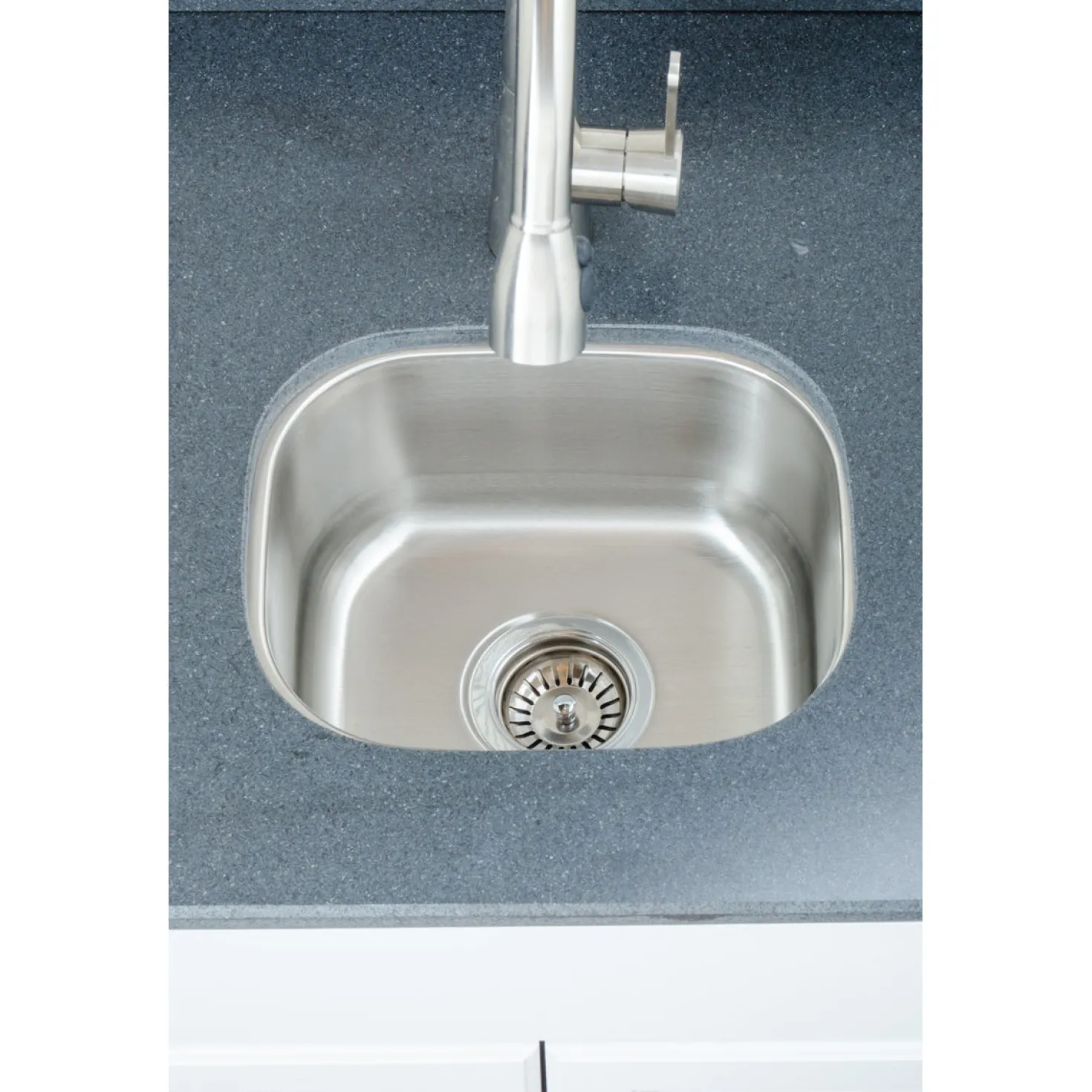 Wells Sinkware 15" 18-Gauge Undermount Single Bowl Stainless Steel Bar Sink
