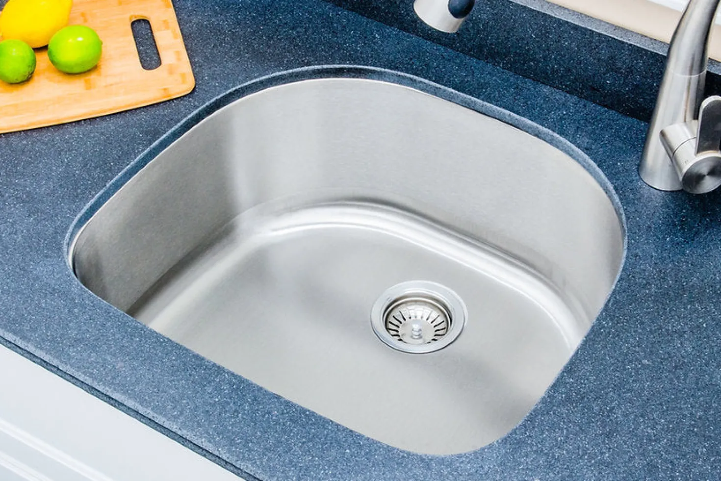 Wells Sinkware 24" 16-Gauge Undermount D-shaped Single Bowl Stainless Steel Kitchen Sink